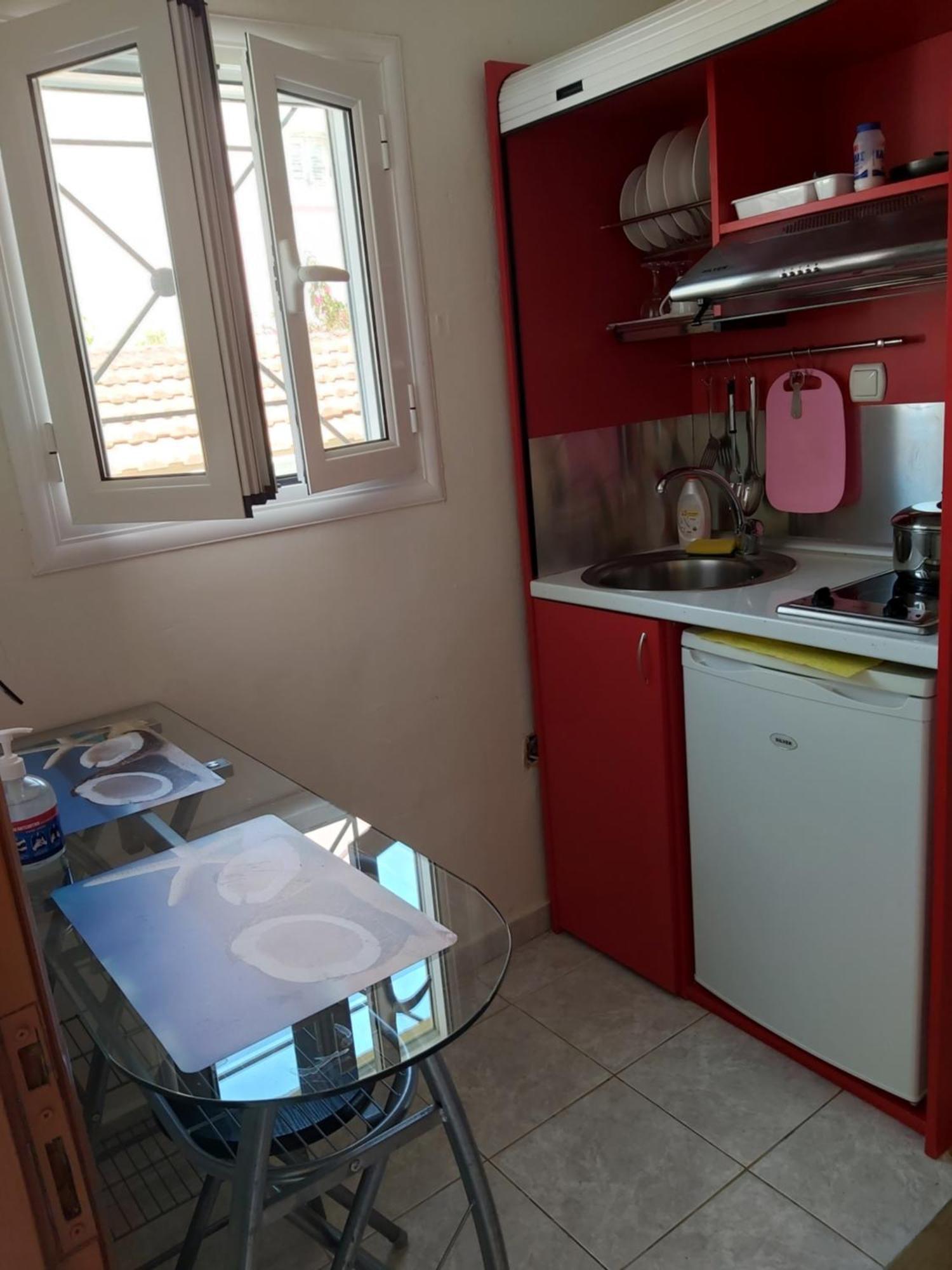 Frodo Studios Kavos Luaran gambar